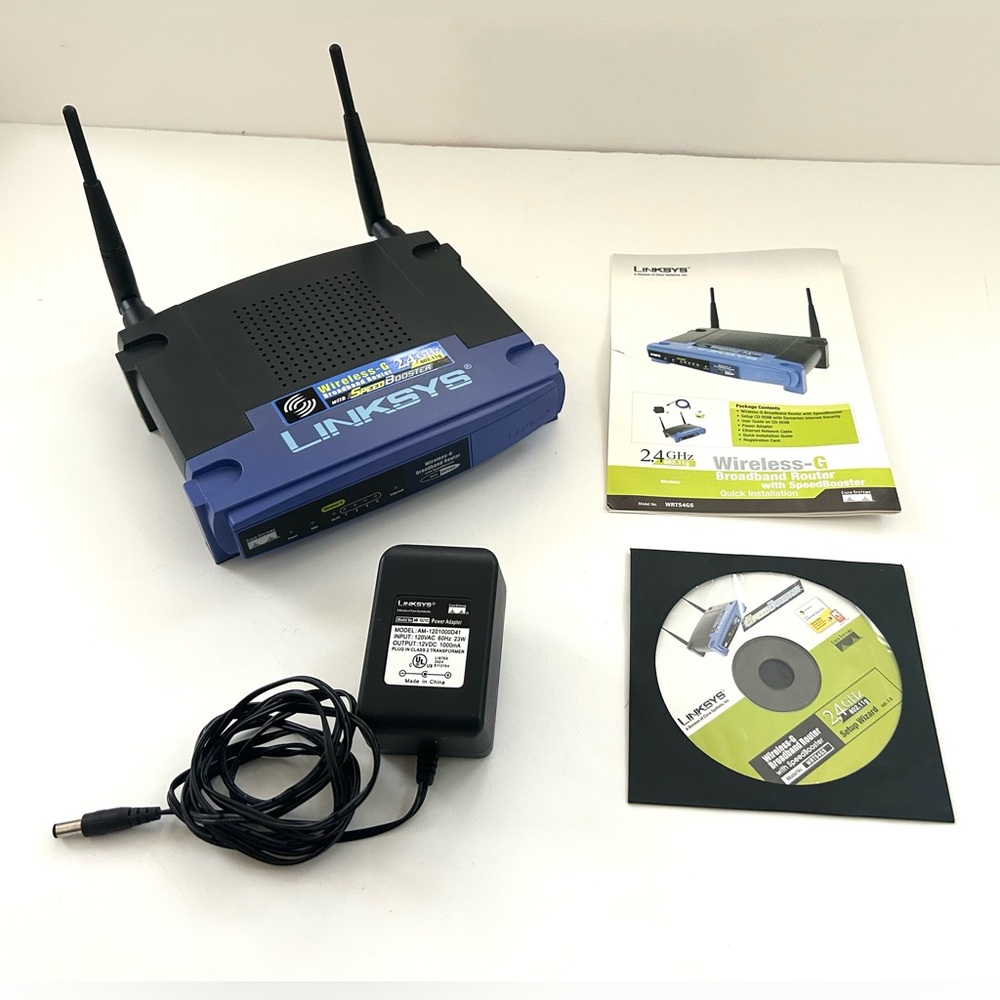 Linksys Wireless Broadband Router WRT54GS with Power Adapter and Setup CD